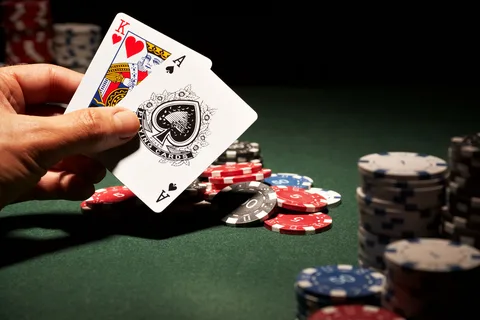 How to play and win at Blackjack online
